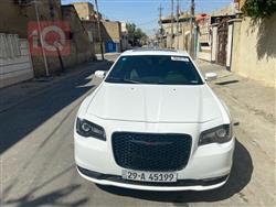 کرایسلەر 300